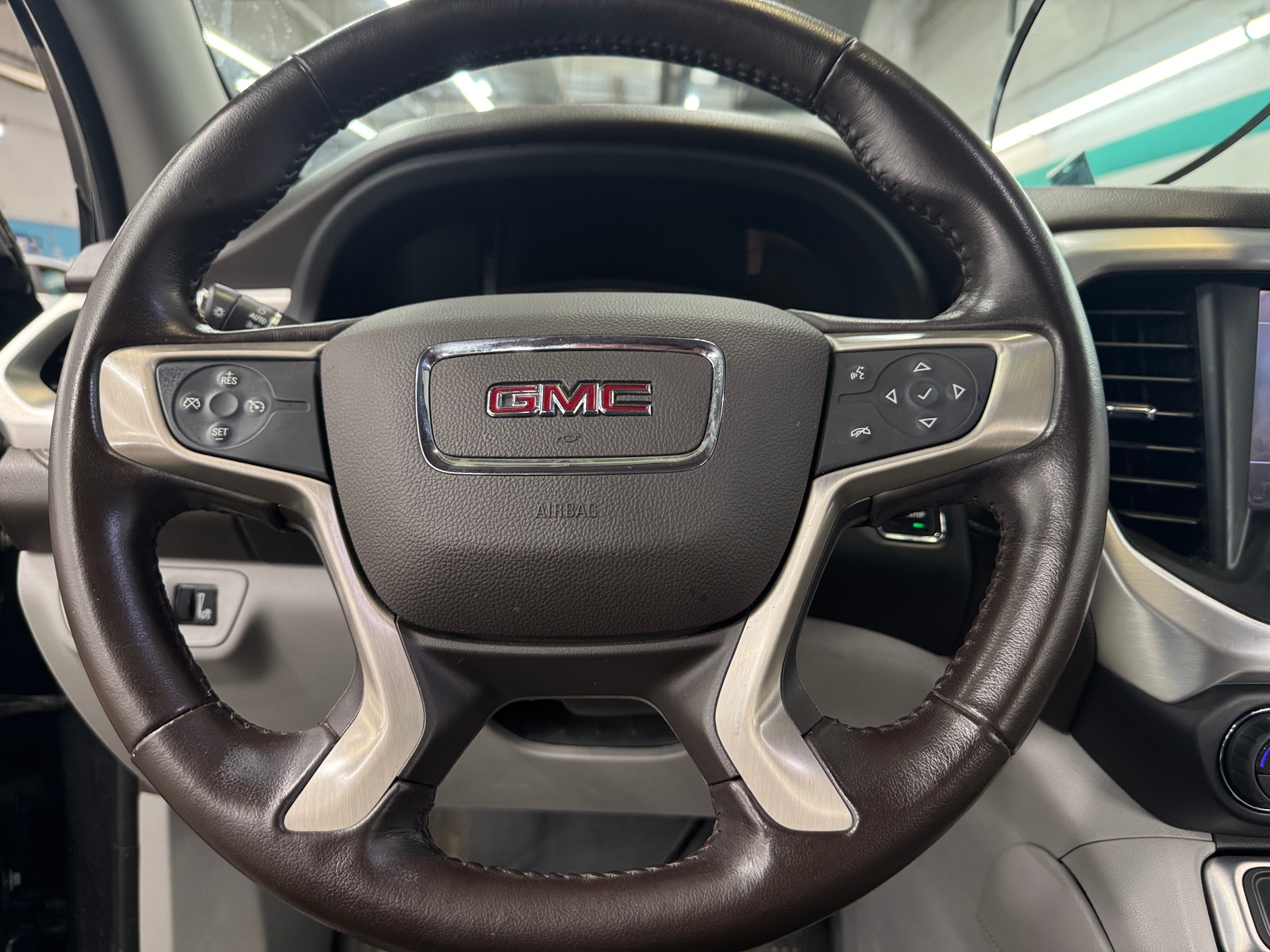 Thumbnail: 2020 GMC Acadia - 5
