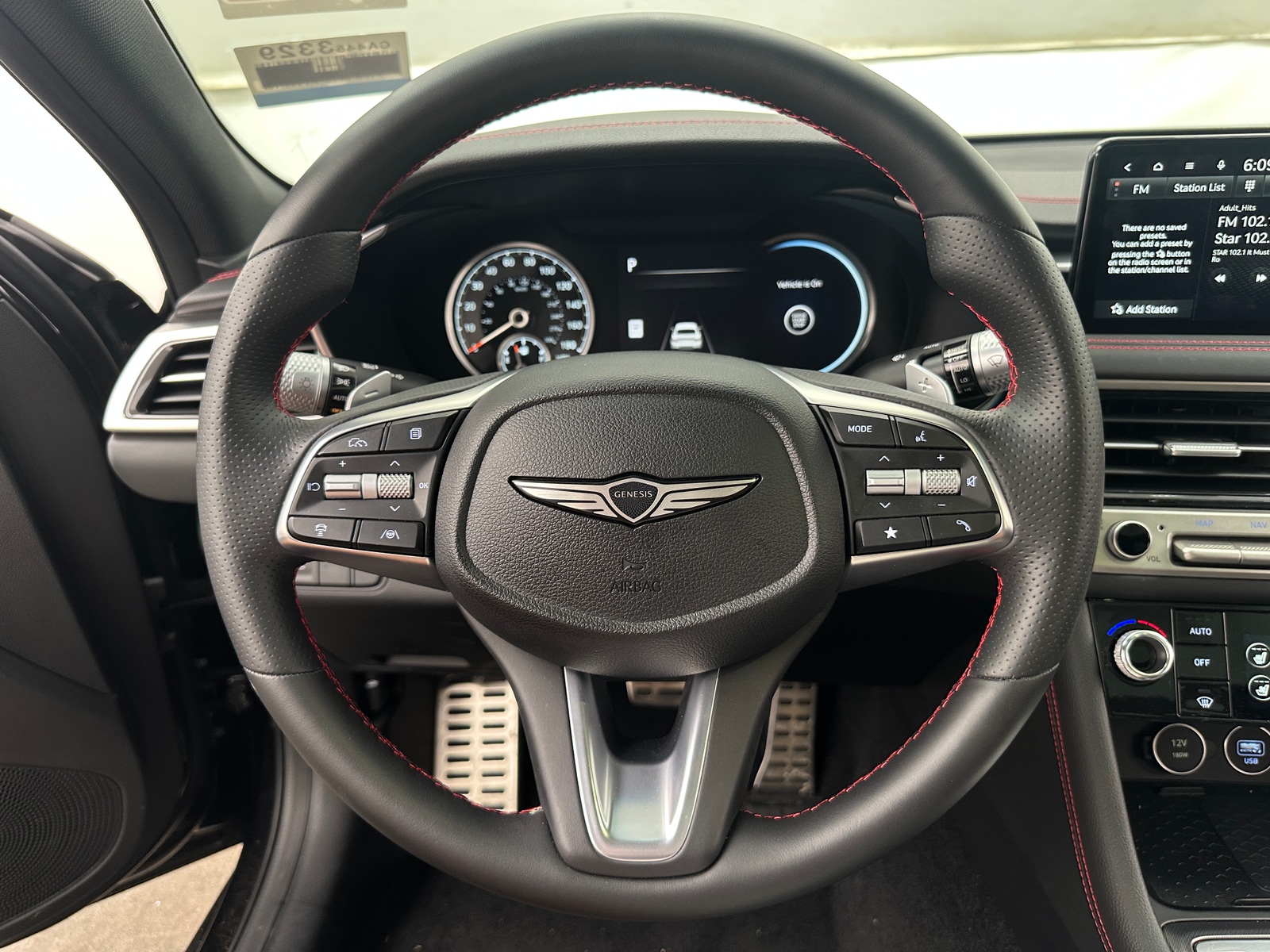 Thumbnail: 2025 Genesis G70 - 4
