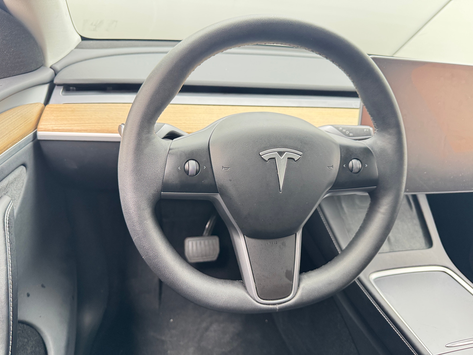 Thumbnail: 2023 Tesla Model Y - 4