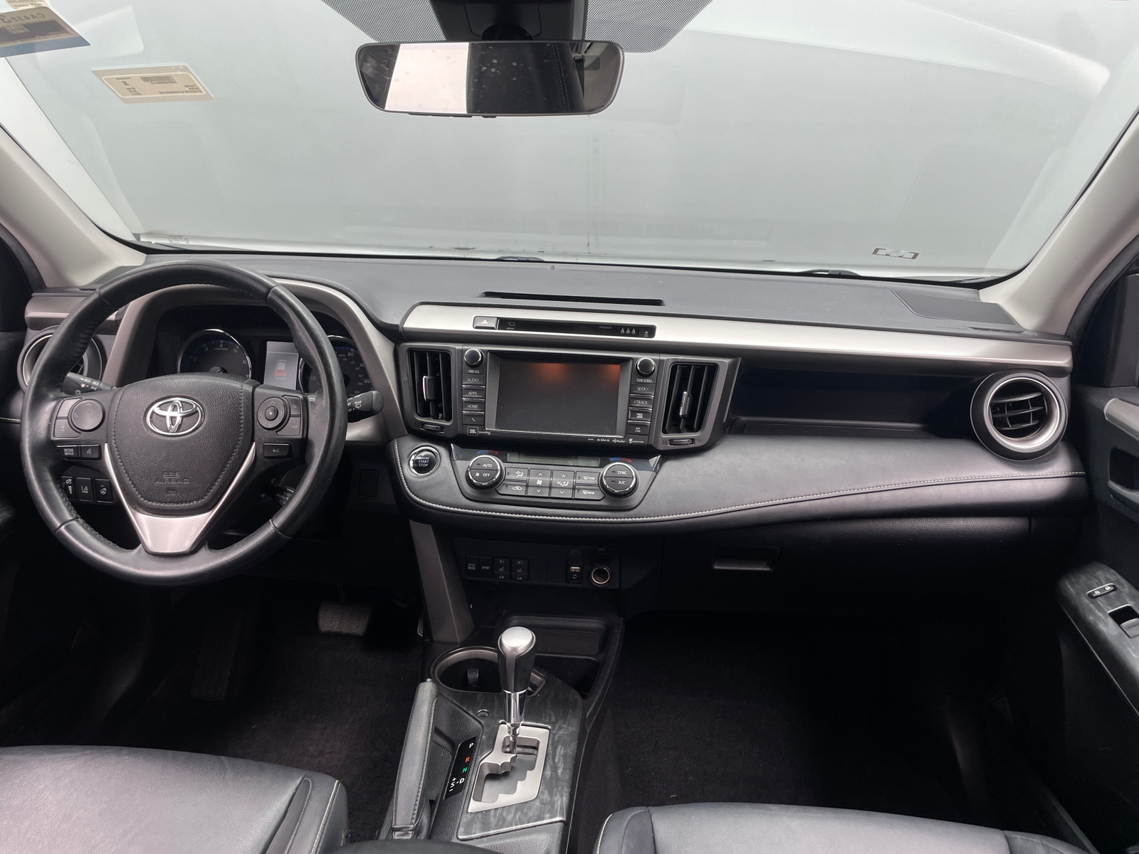 Thumbnail: 2017 Toyota RAV4 - 2