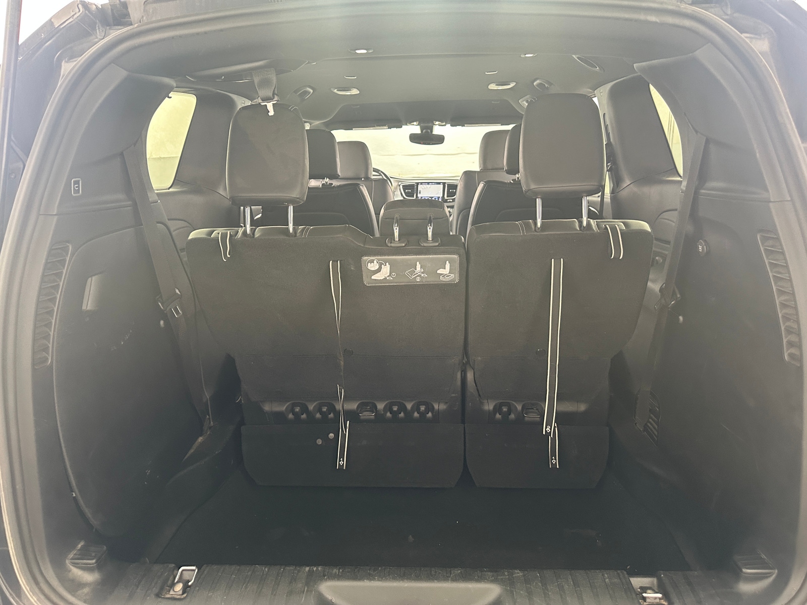 Thumbnail: 2019 Chrysler Pacifica - 6
