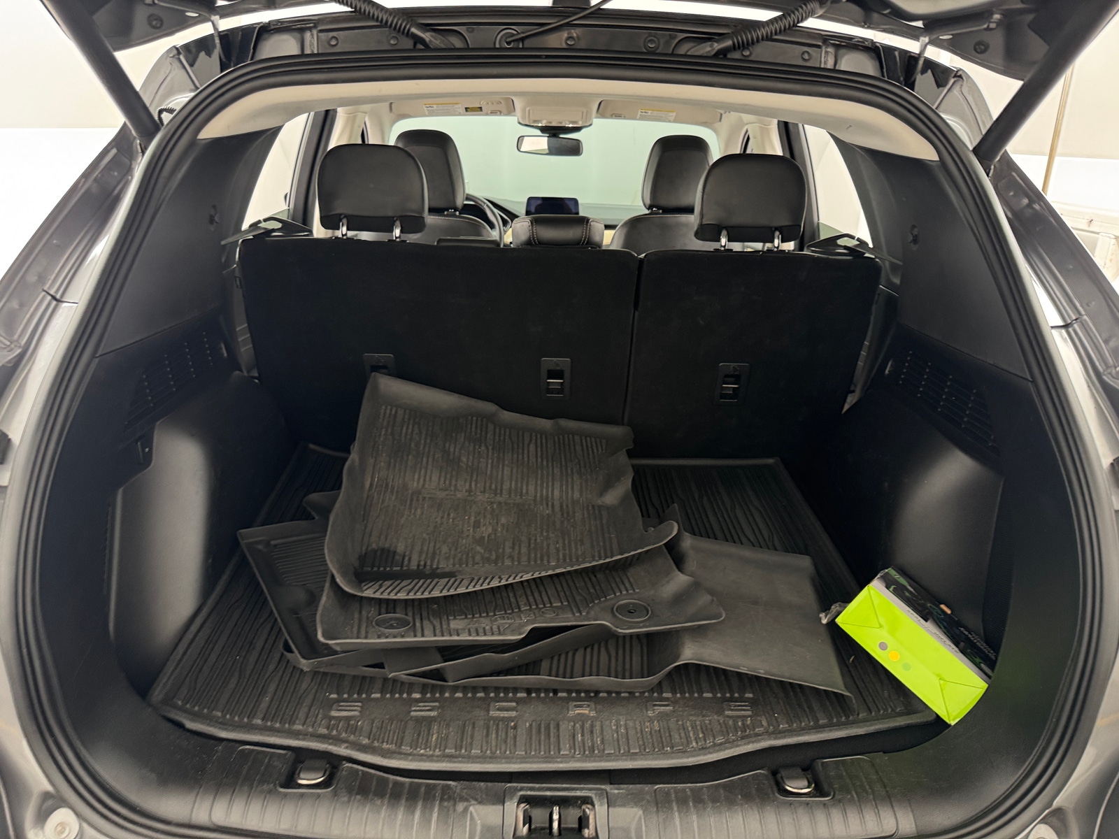 Thumbnail: 2021 Ford Escape - 6