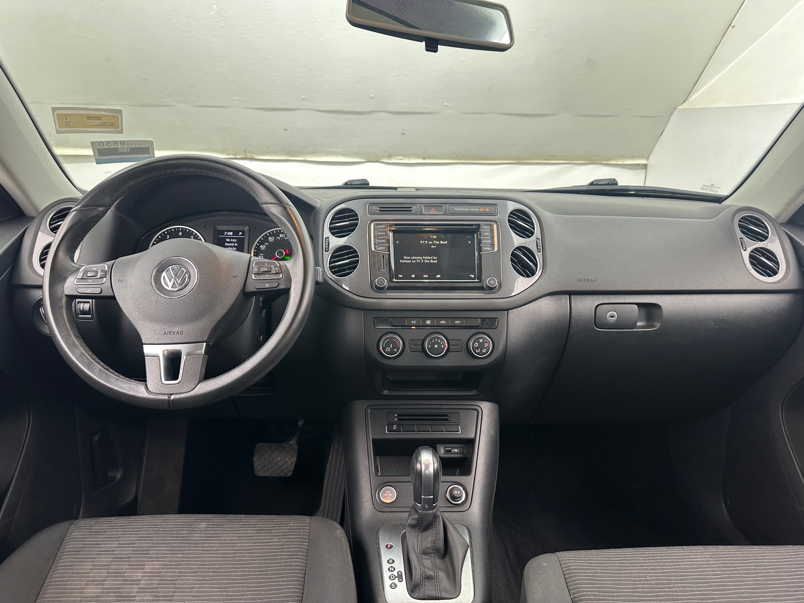 Thumbnail: 2018 Volkswagen Tiguan - 3
