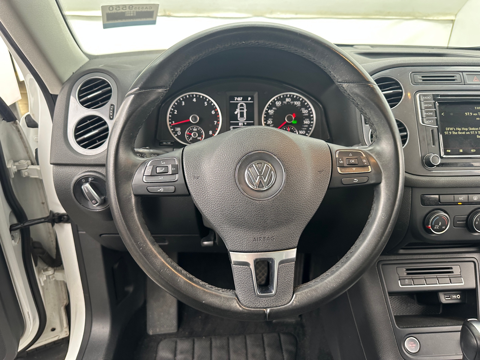Thumbnail: 2018 Volkswagen Tiguan - 5