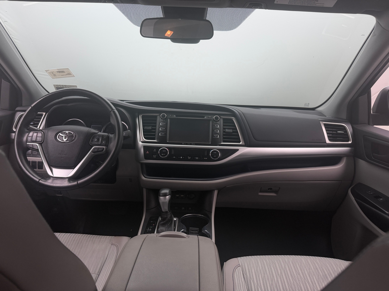 Thumbnail: 2019 Toyota Highlander - 2