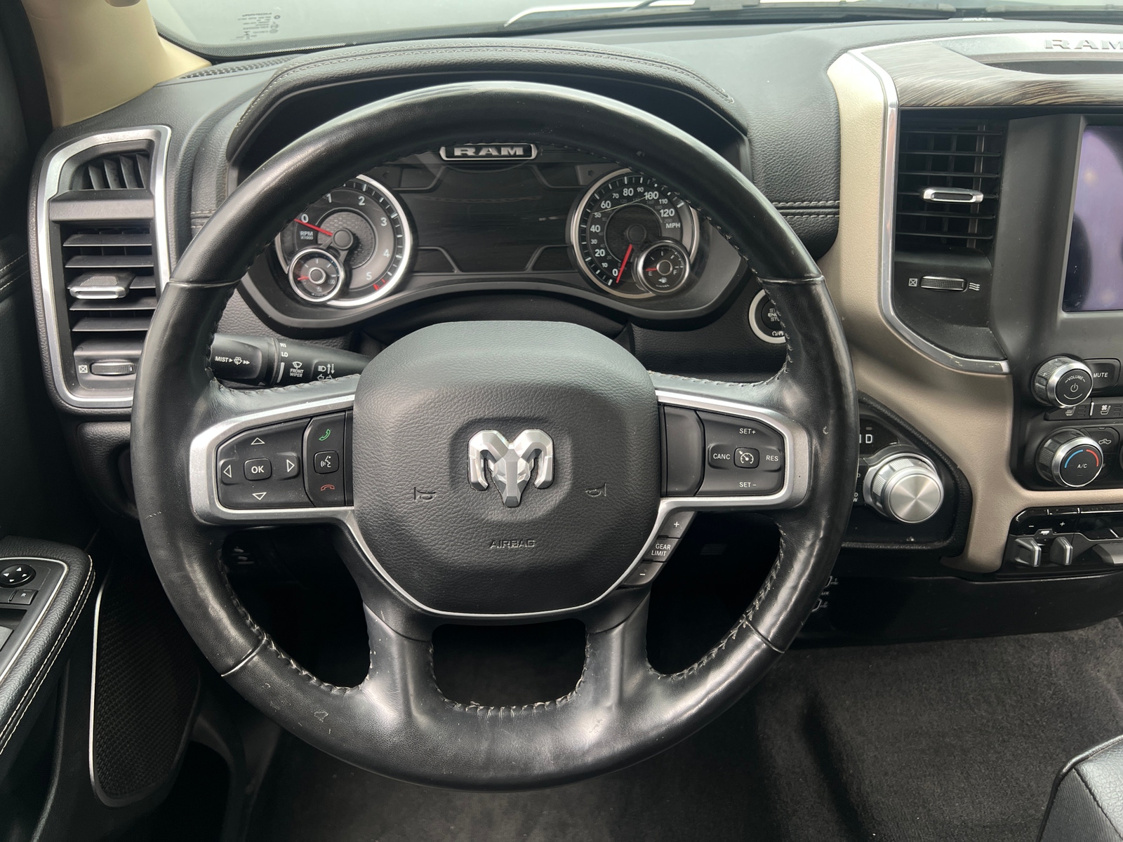 Thumbnail: 2020 RAM 1500 - 4