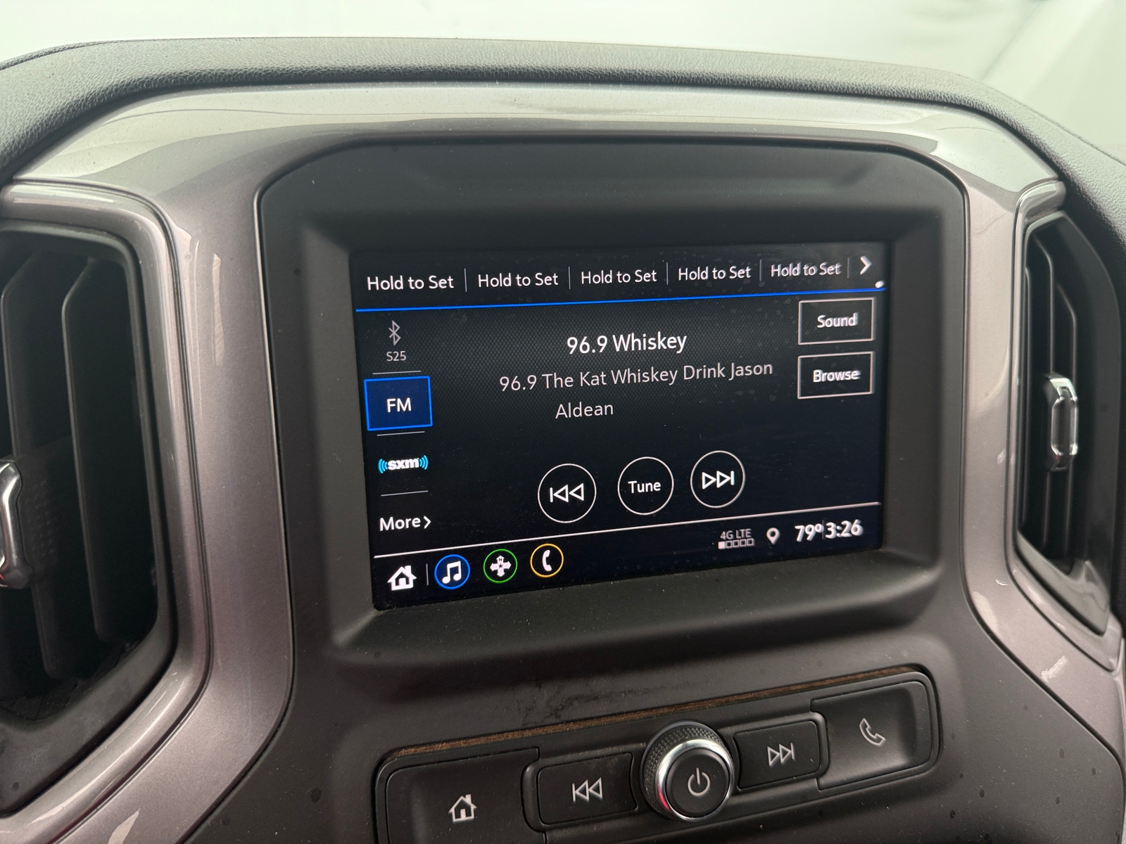 Thumbnail: 2023 Chevrolet Silverado 2500 - 4