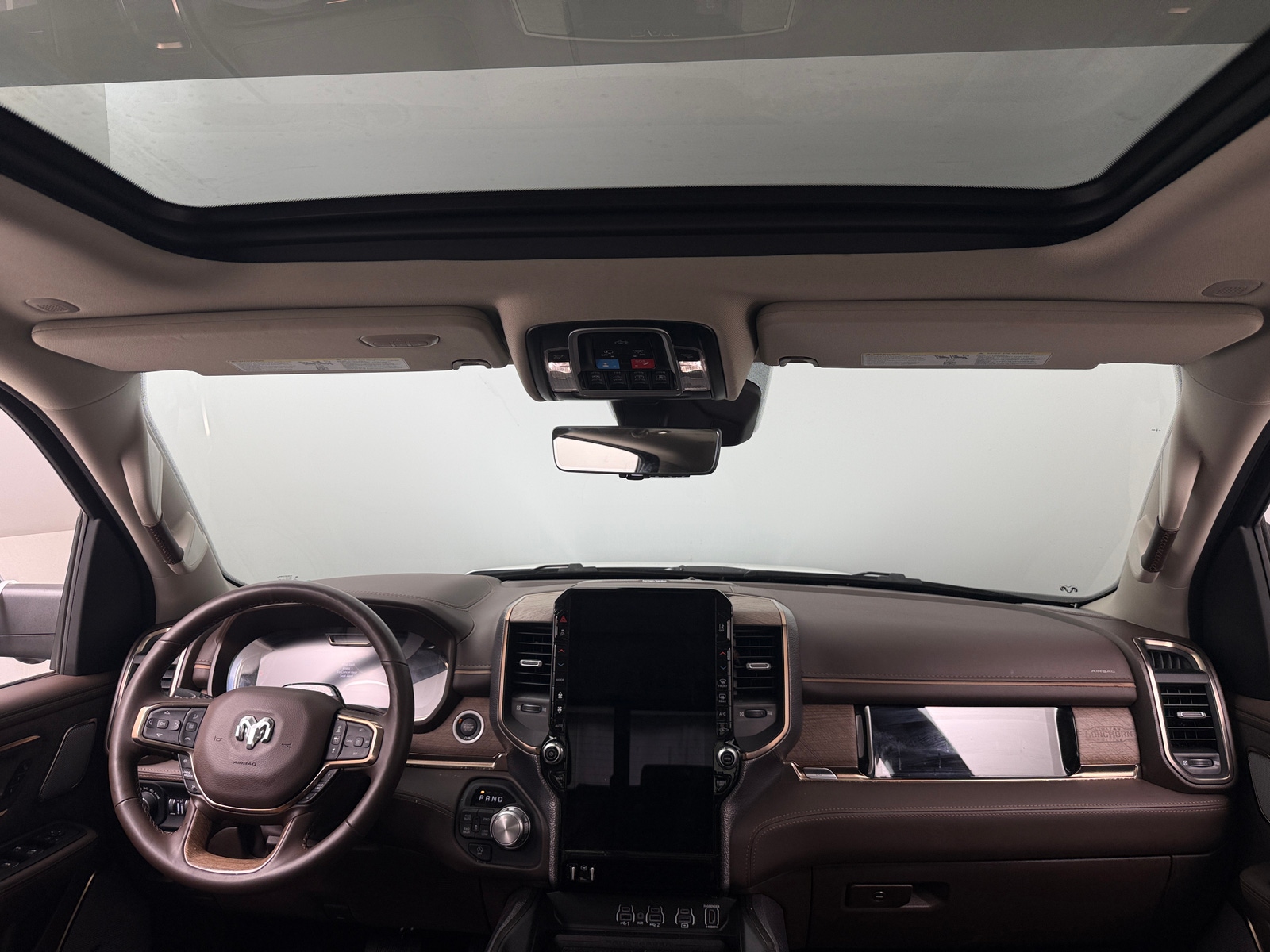 Thumbnail: 2025 RAM 1500 - 2