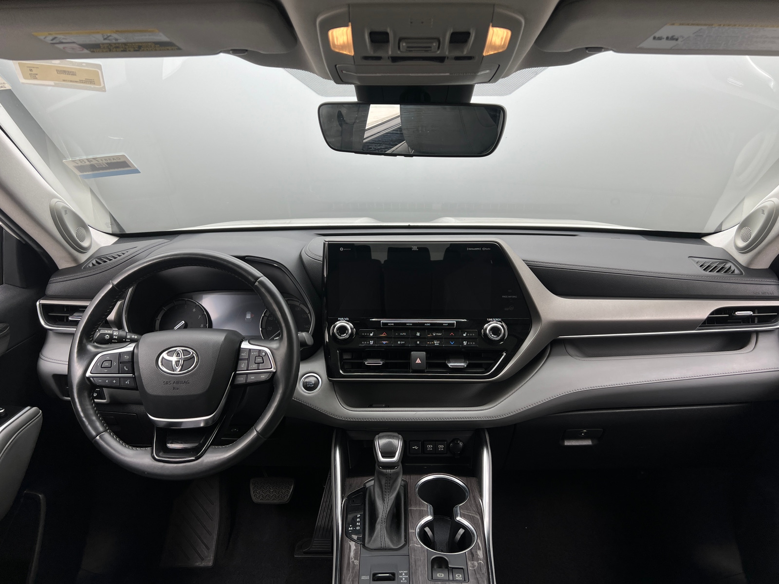 Thumbnail: 2021 Toyota Highlander - 2