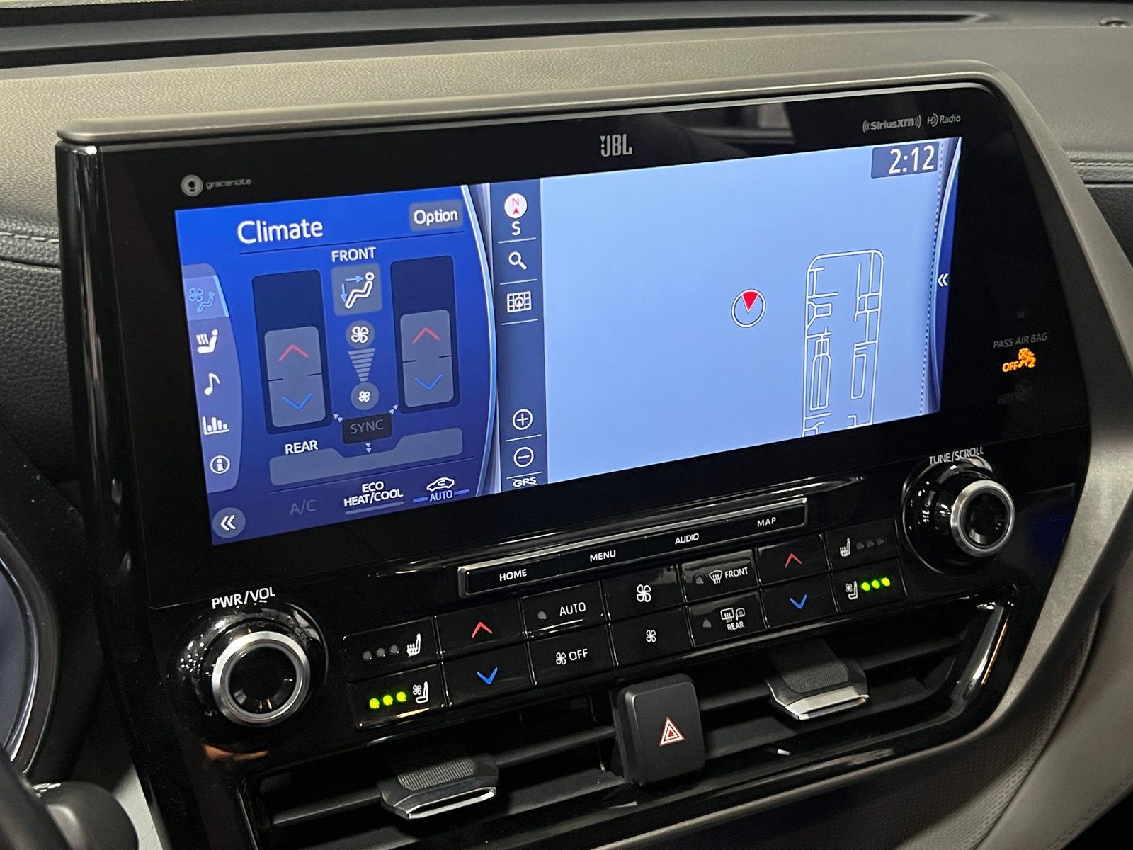 Thumbnail: 2021 Toyota Highlander - 3