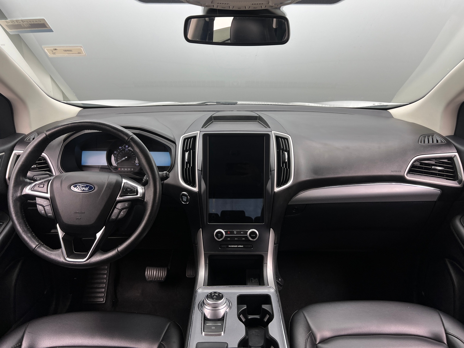 Thumbnail: 2022 Ford Edge - 2