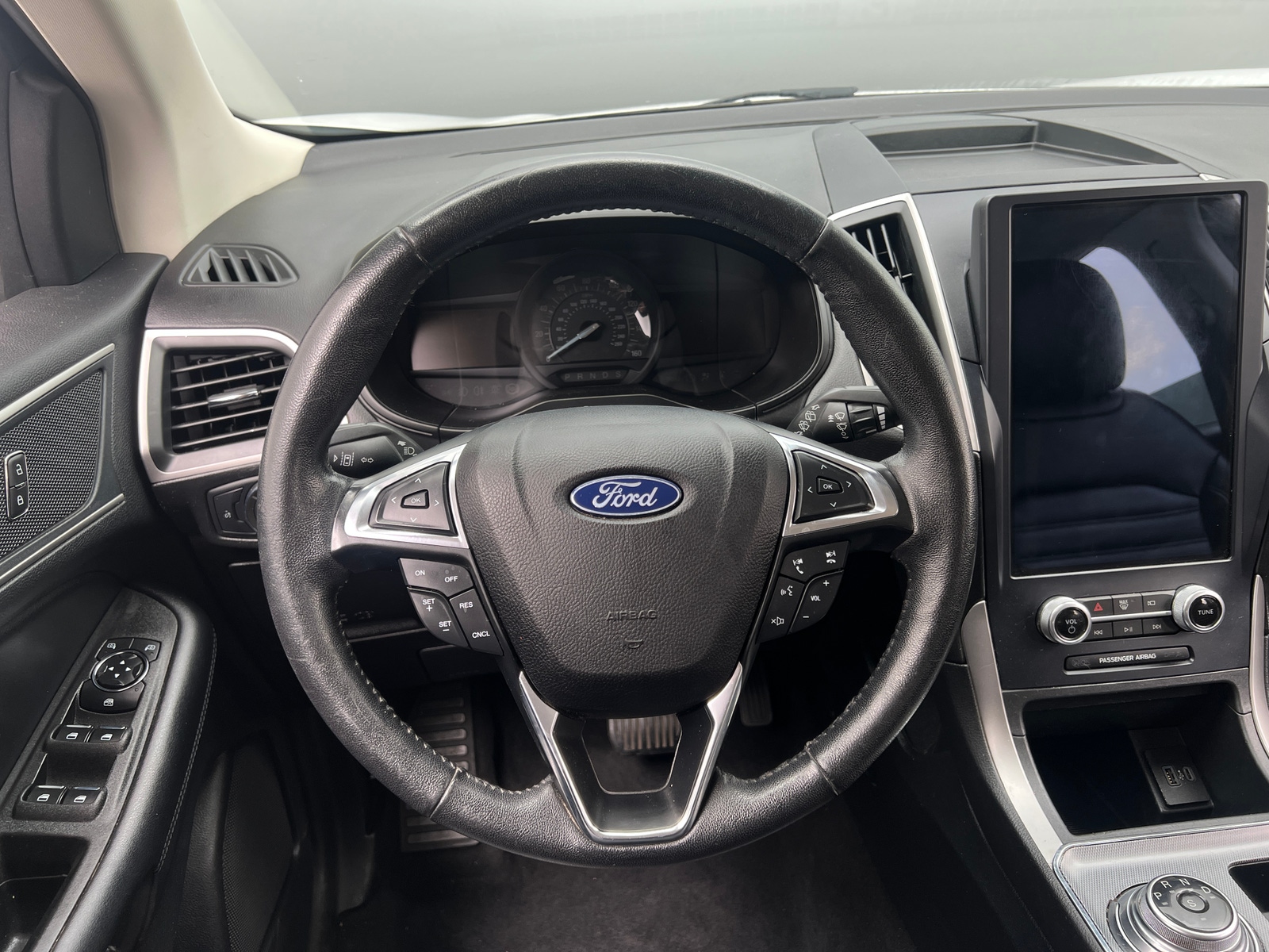 Thumbnail: 2022 Ford Edge - 4