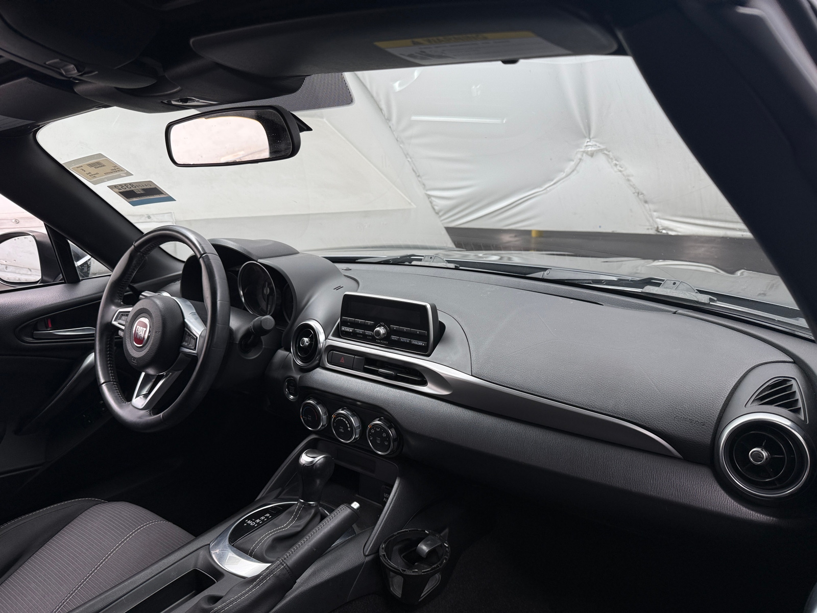 Thumbnail: 2017 Fiat 124 Spider - 3
