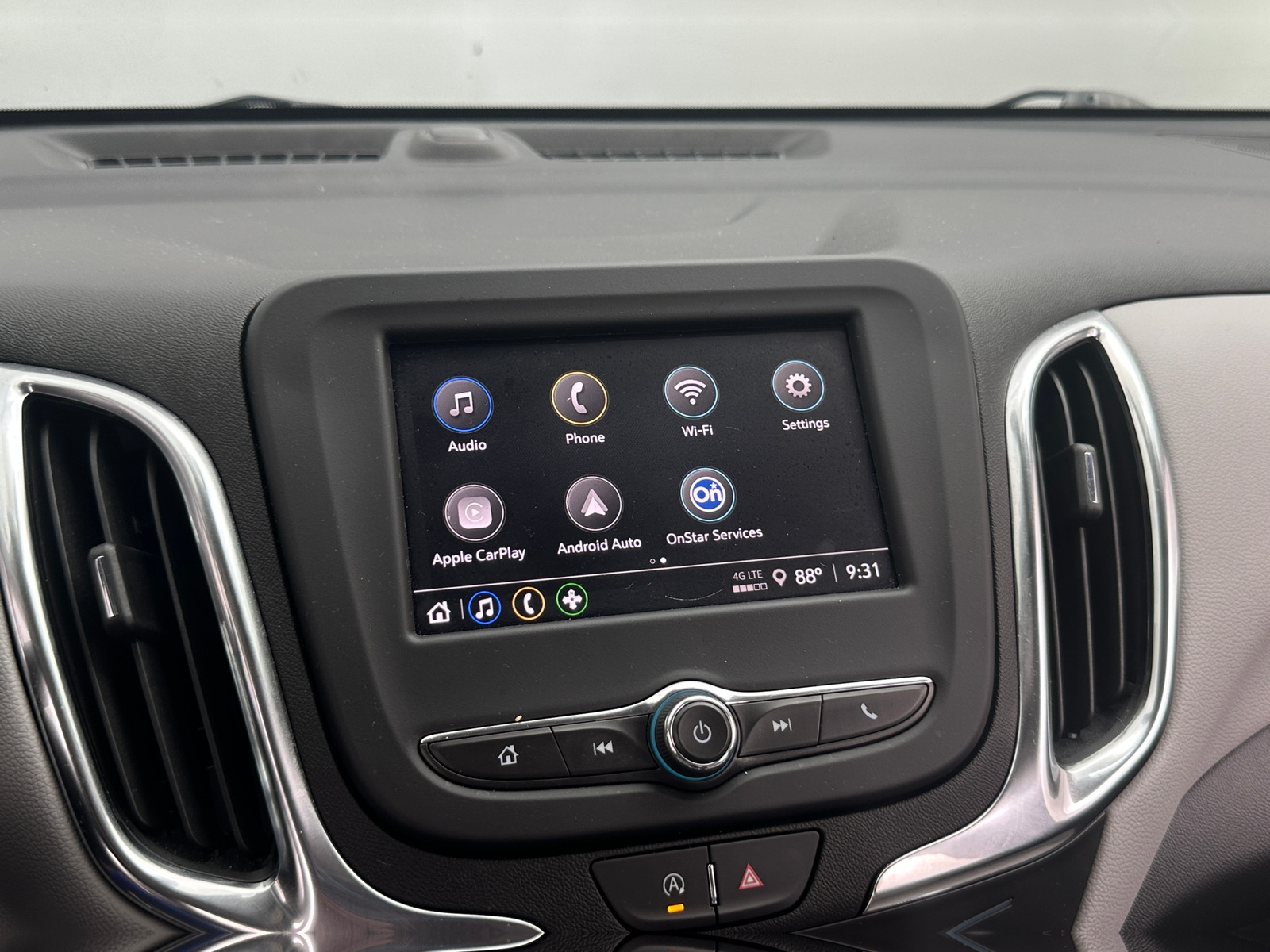 Thumbnail: 2024 Chevrolet Equinox - 4