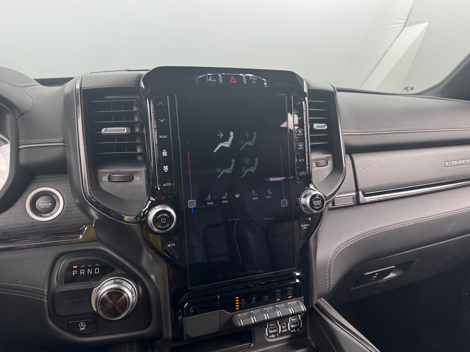 Thumbnail: 2022 RAM 1500 - 3