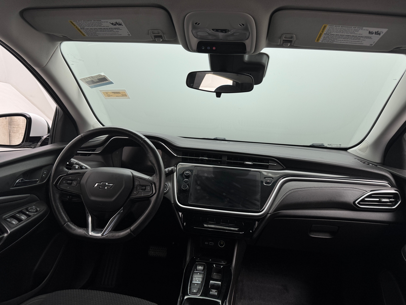 Thumbnail: 2023 Chevrolet Bolt EUV - 3