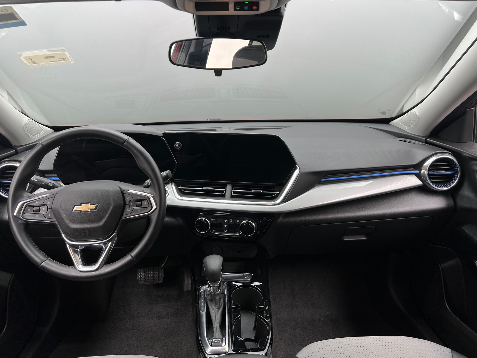 Thumbnail: 2025 Chevrolet Trax - 3