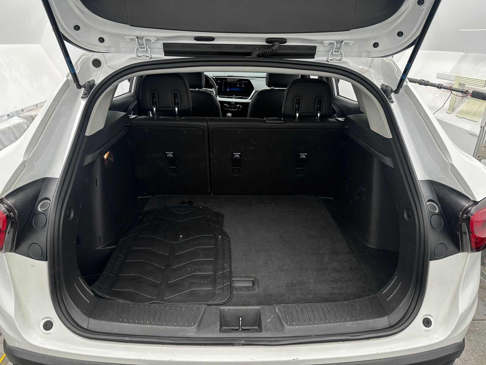 Thumbnail: 2025 Chevrolet Trax - 7
