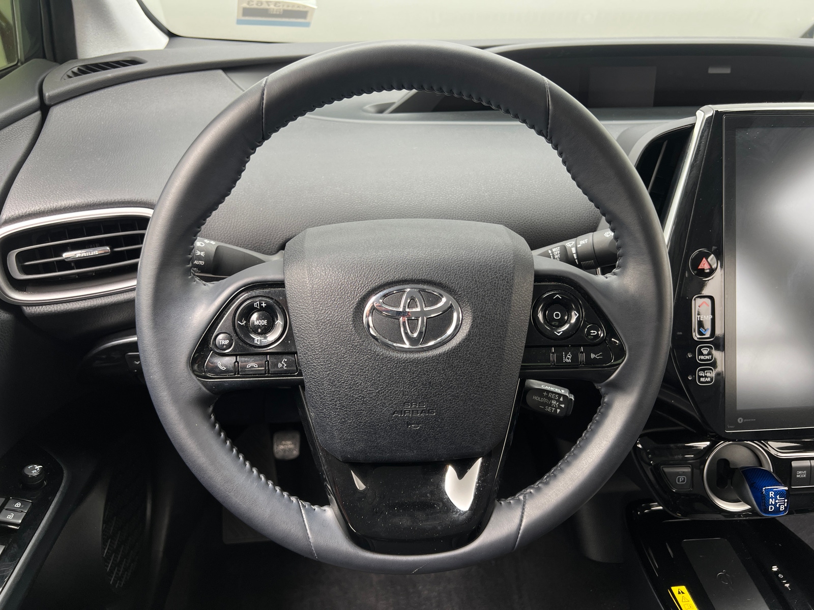 Thumbnail: 2022 Toyota Prius Prime - 5