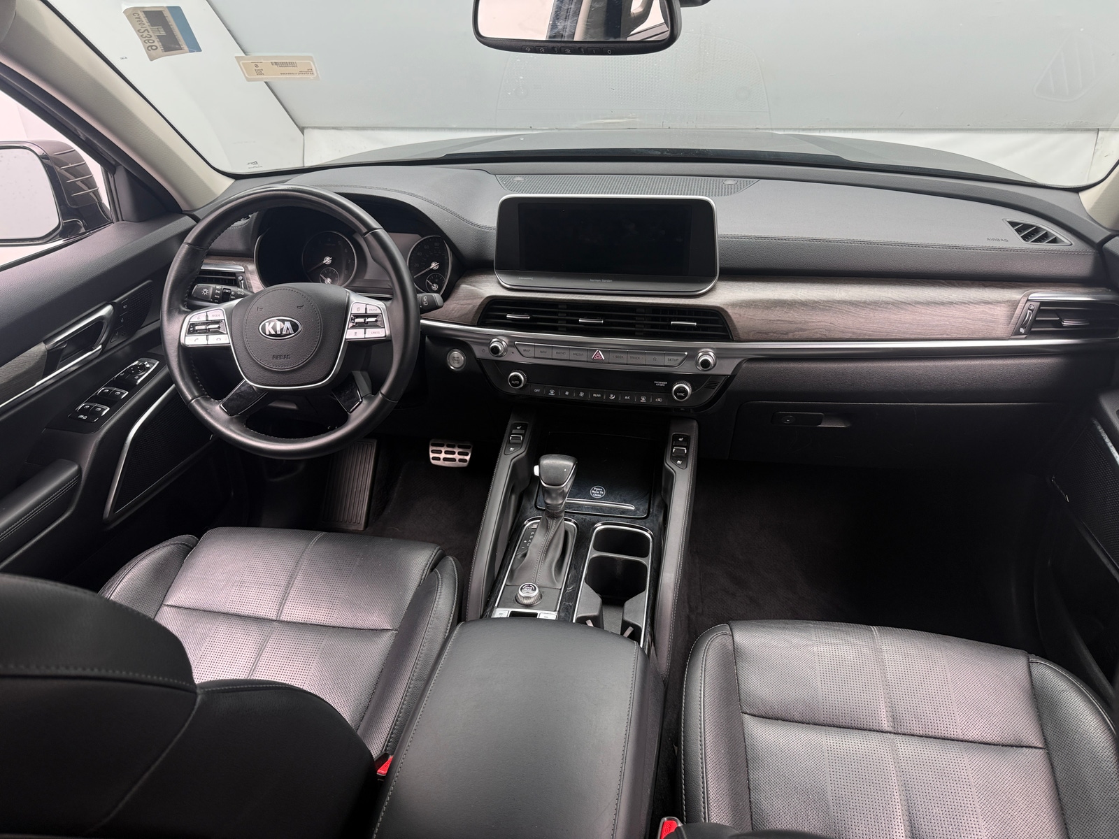 Thumbnail: 2020 Kia Telluride - 2