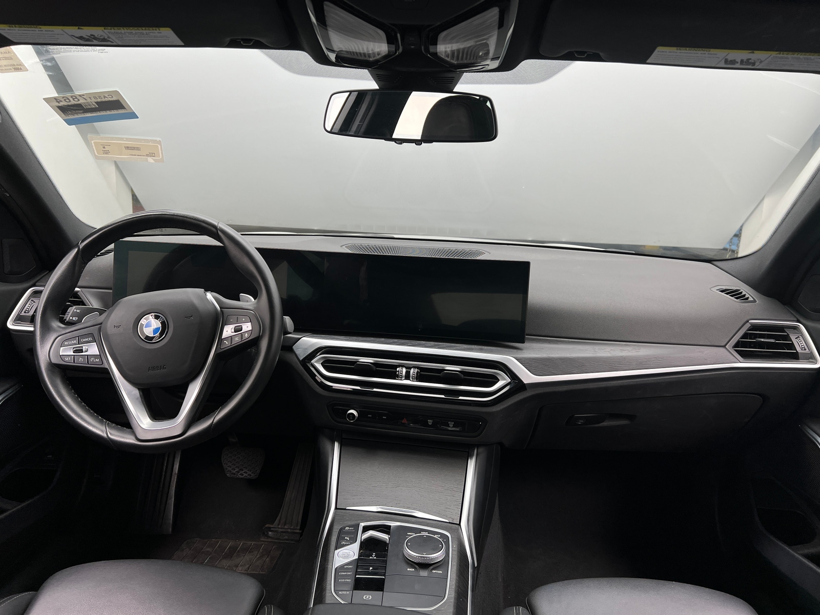 Thumbnail: 2024 BMW 3 Series - 2