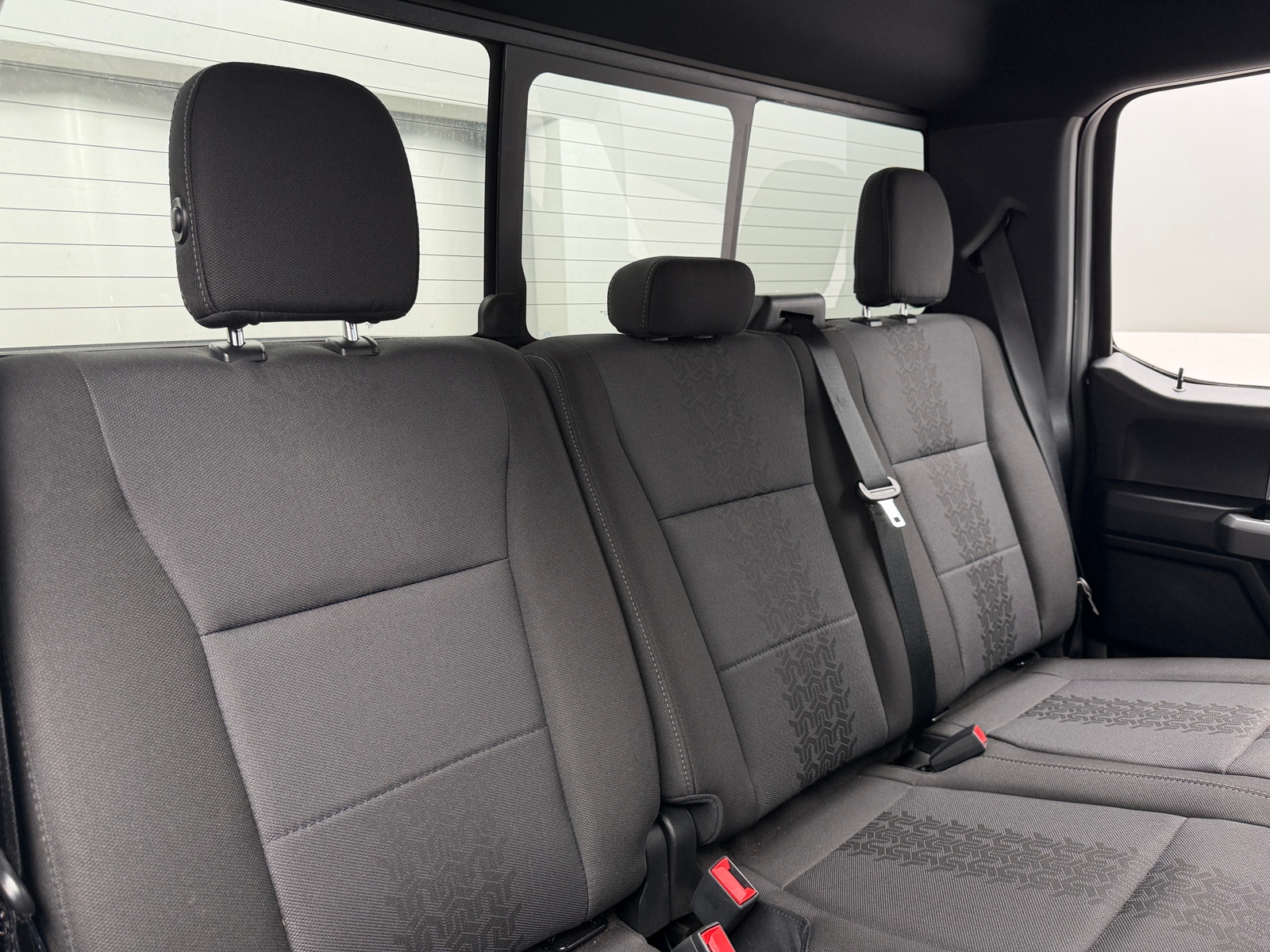 Thumbnail: 2018 Ford Econoline - 6