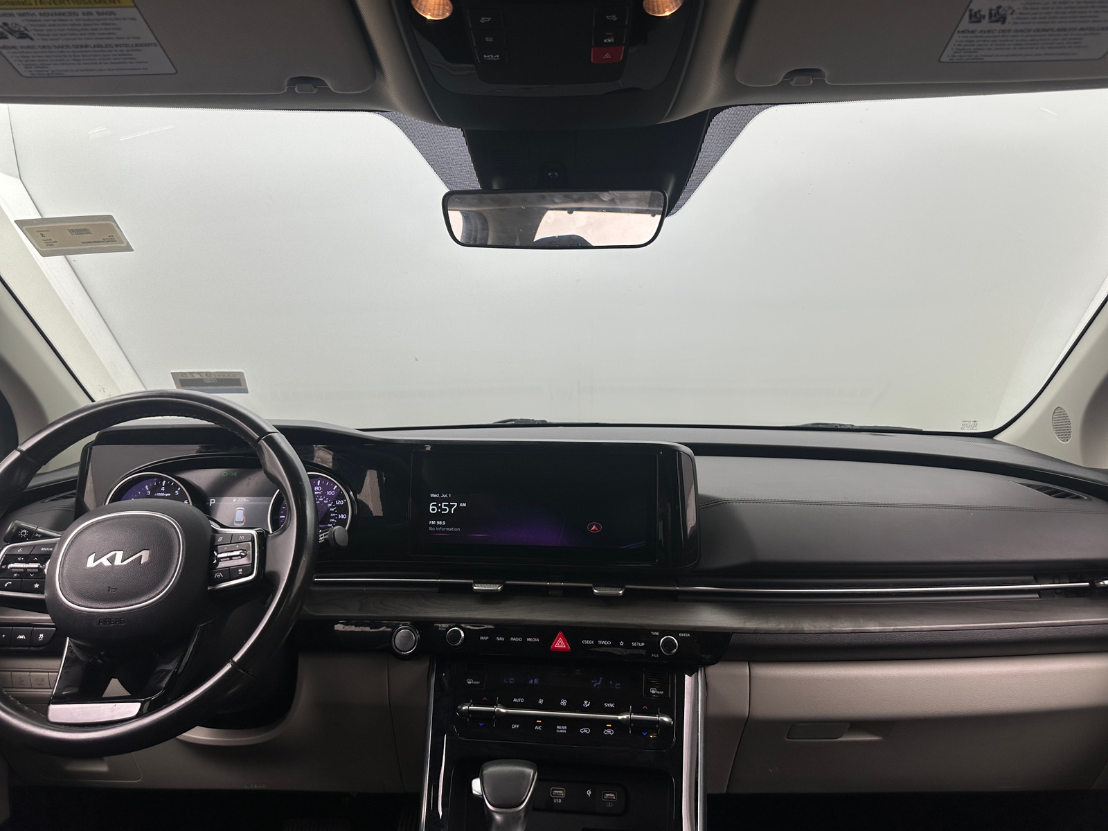 Thumbnail: 2024 Kia Carnival - 2