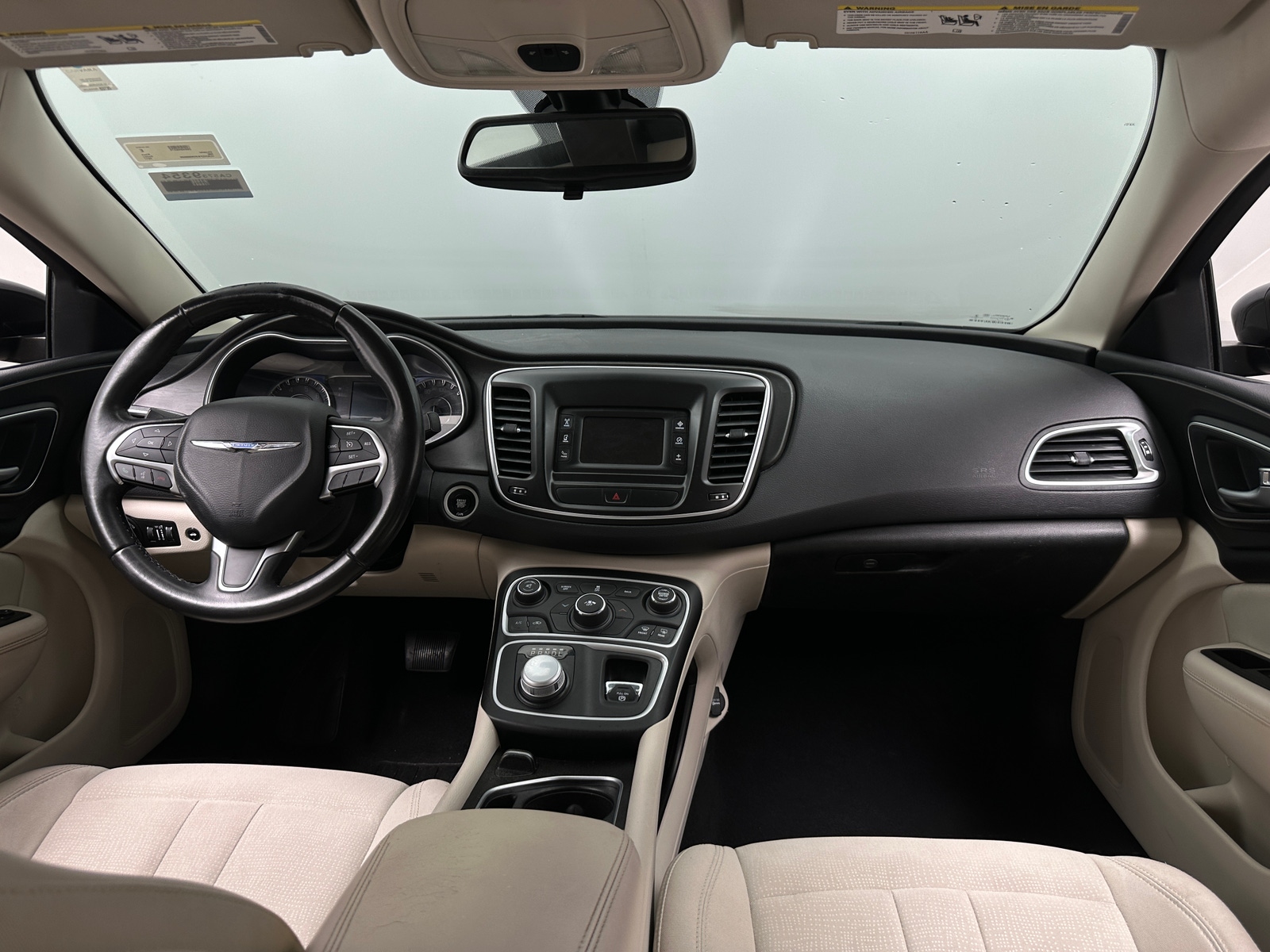 Thumbnail: 2017 Chrysler 200 - 3