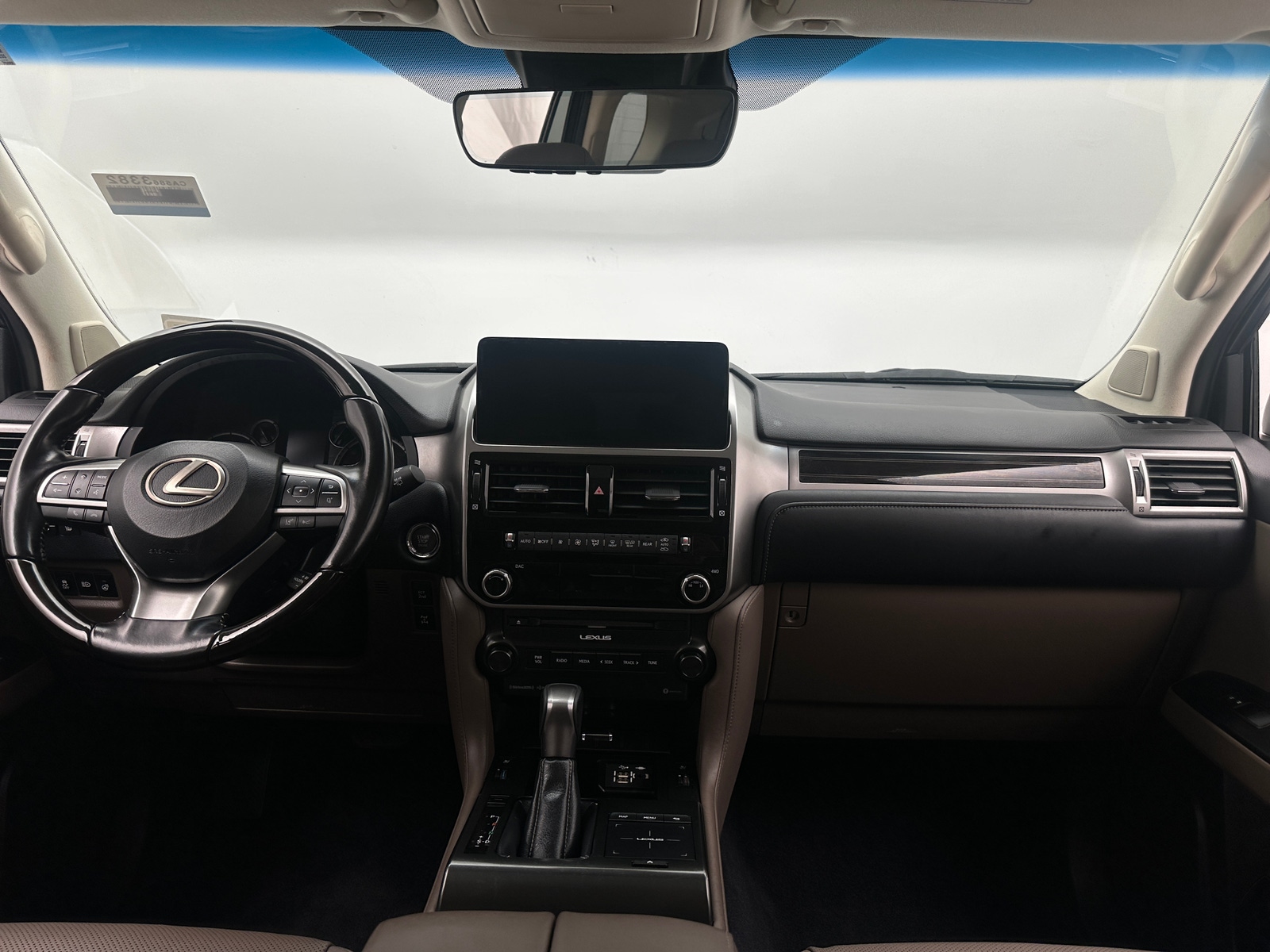 Thumbnail: 2022 Lexus GX - 2