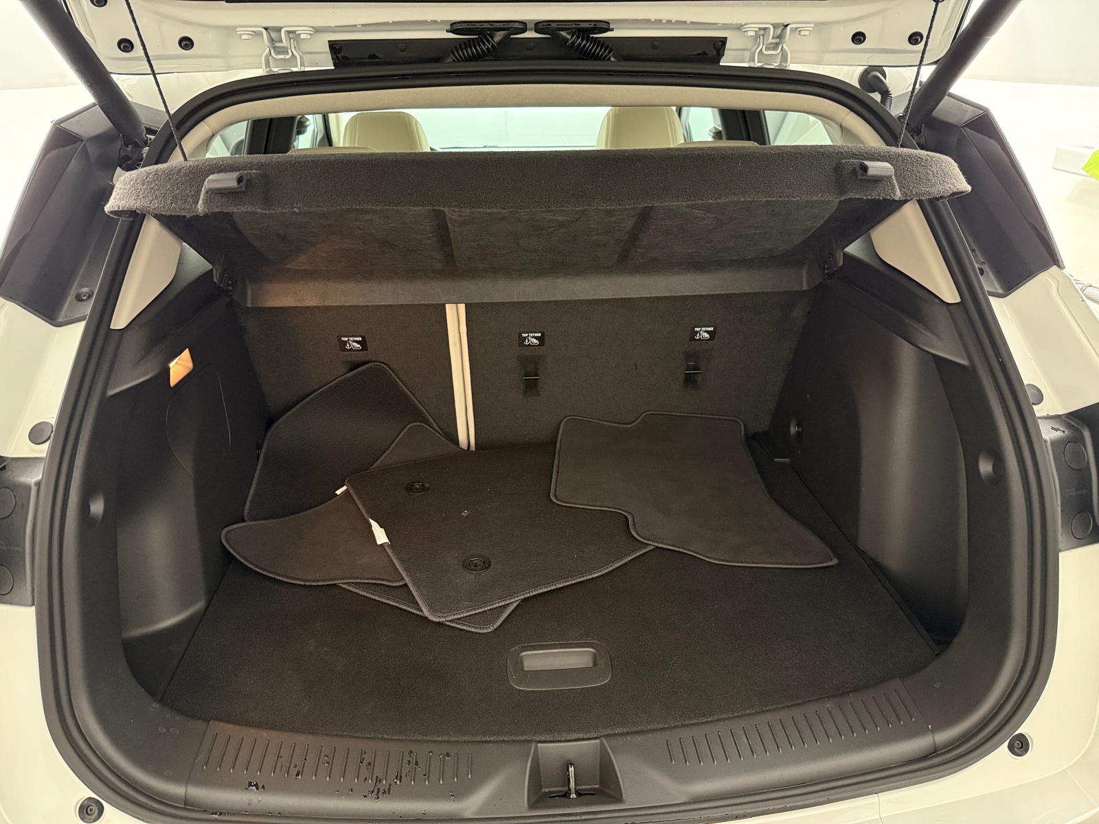 Thumbnail: 2024 Buick Encore GX - 6