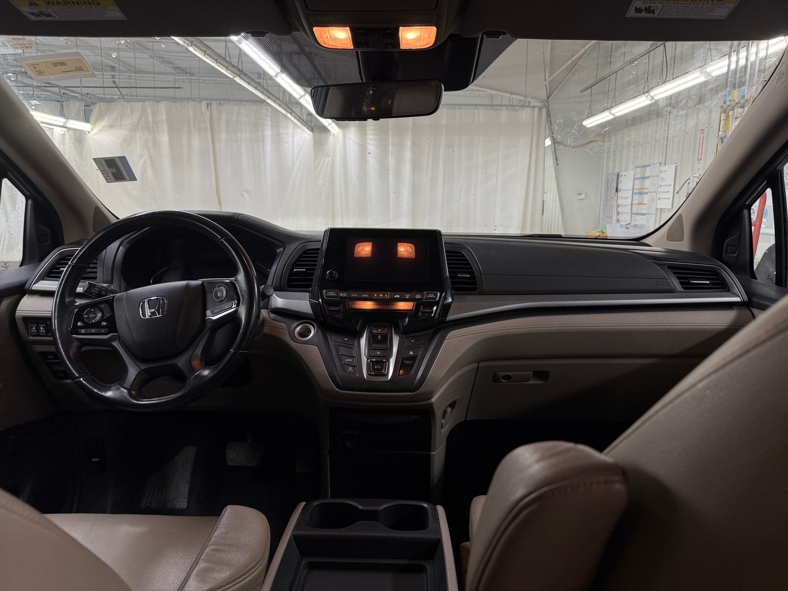 Thumbnail: 2019 Honda Odyssey - 2
