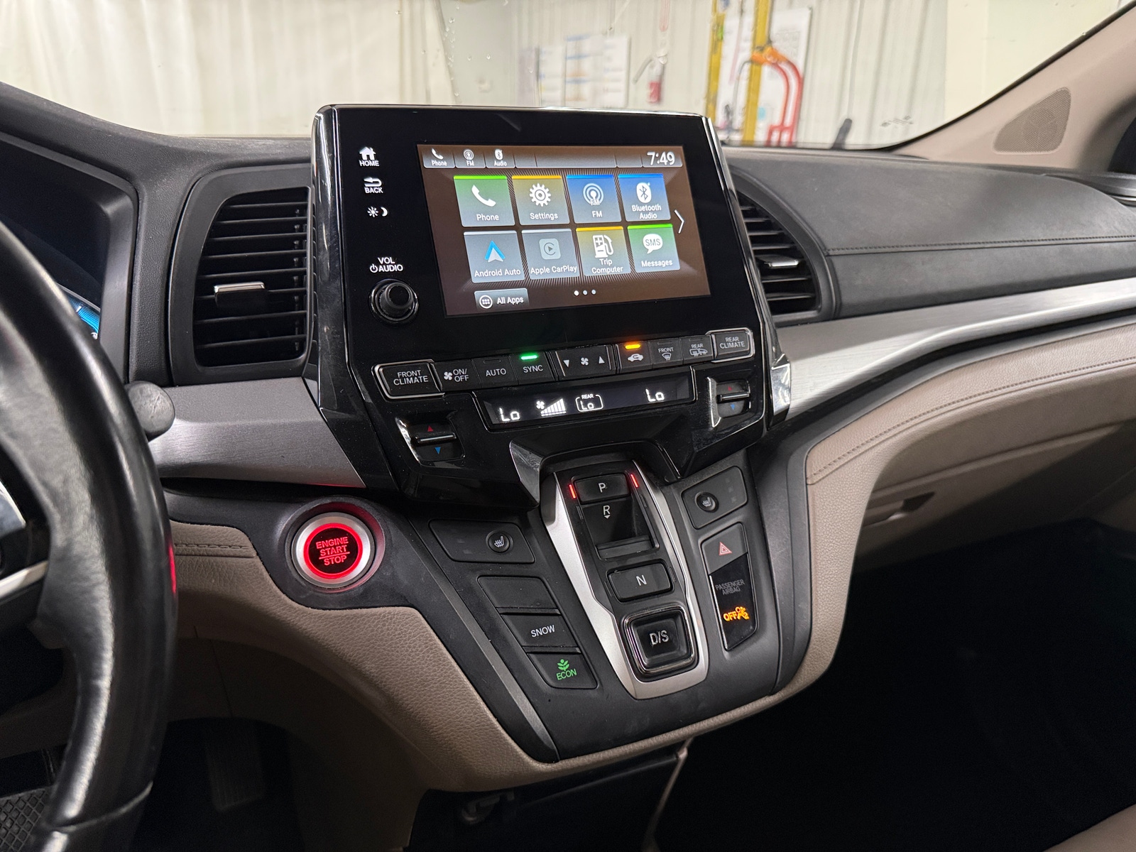 Thumbnail: 2019 Honda Odyssey - 3
