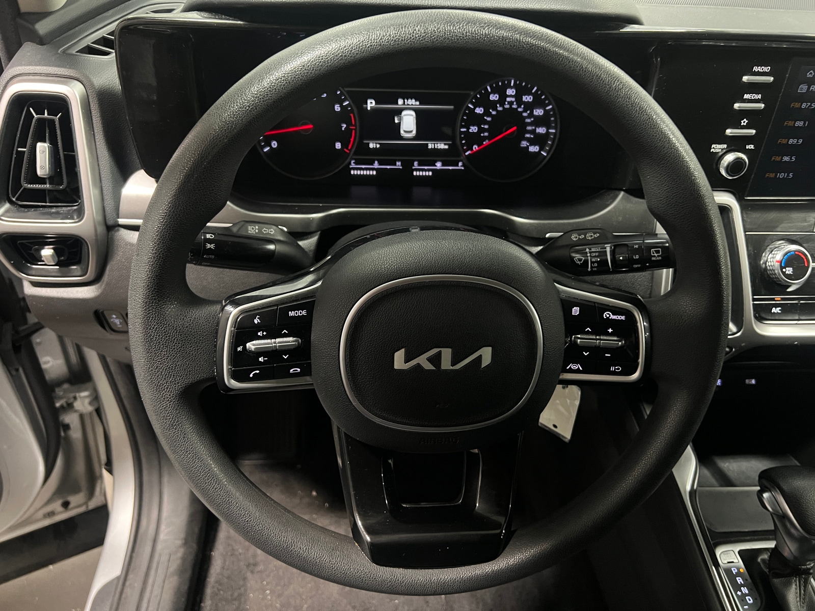 Thumbnail: 2022 Kia Sorento - 5