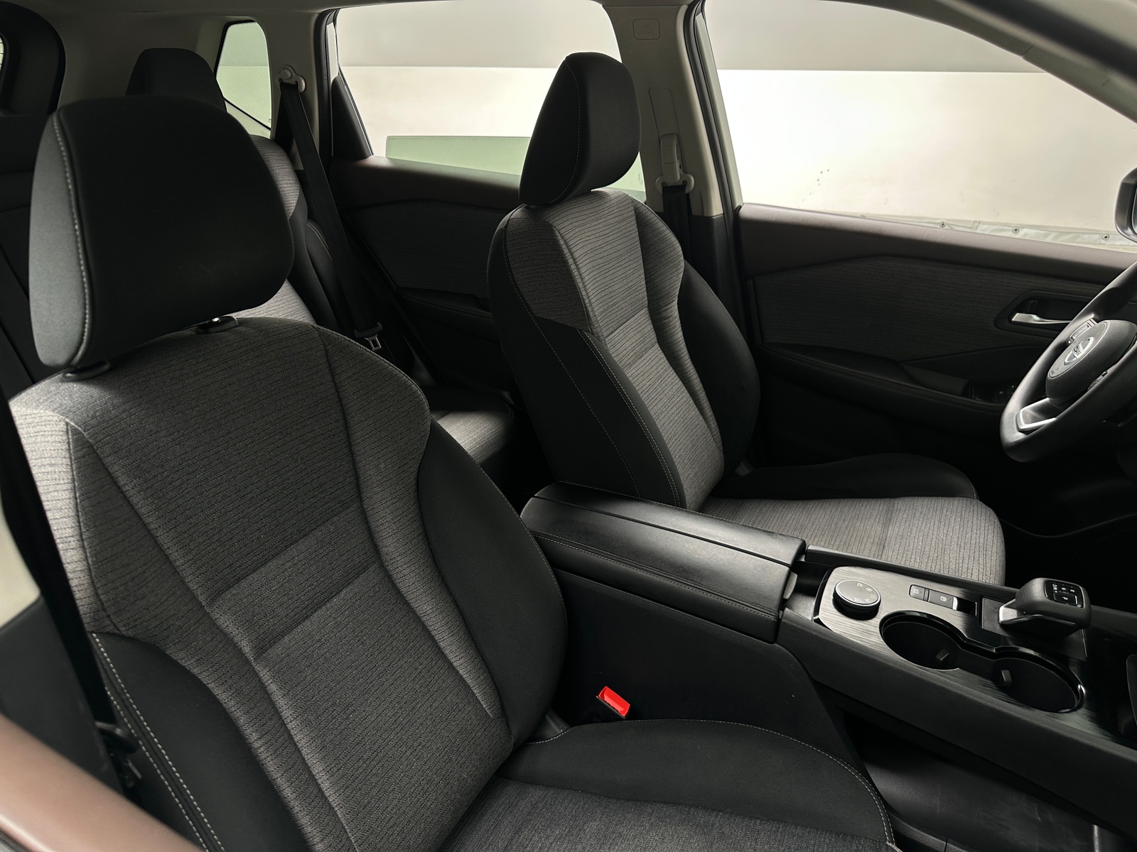 Thumbnail: 2021 Nissan Rogue - 2