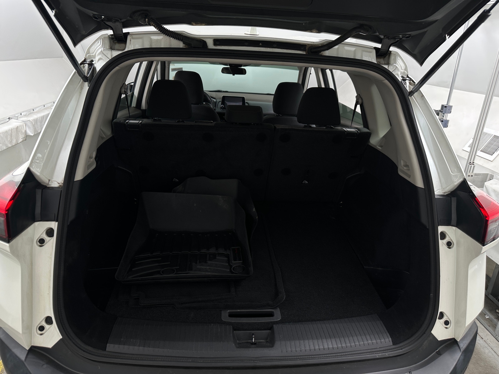 Thumbnail: 2021 Nissan Rogue - 7