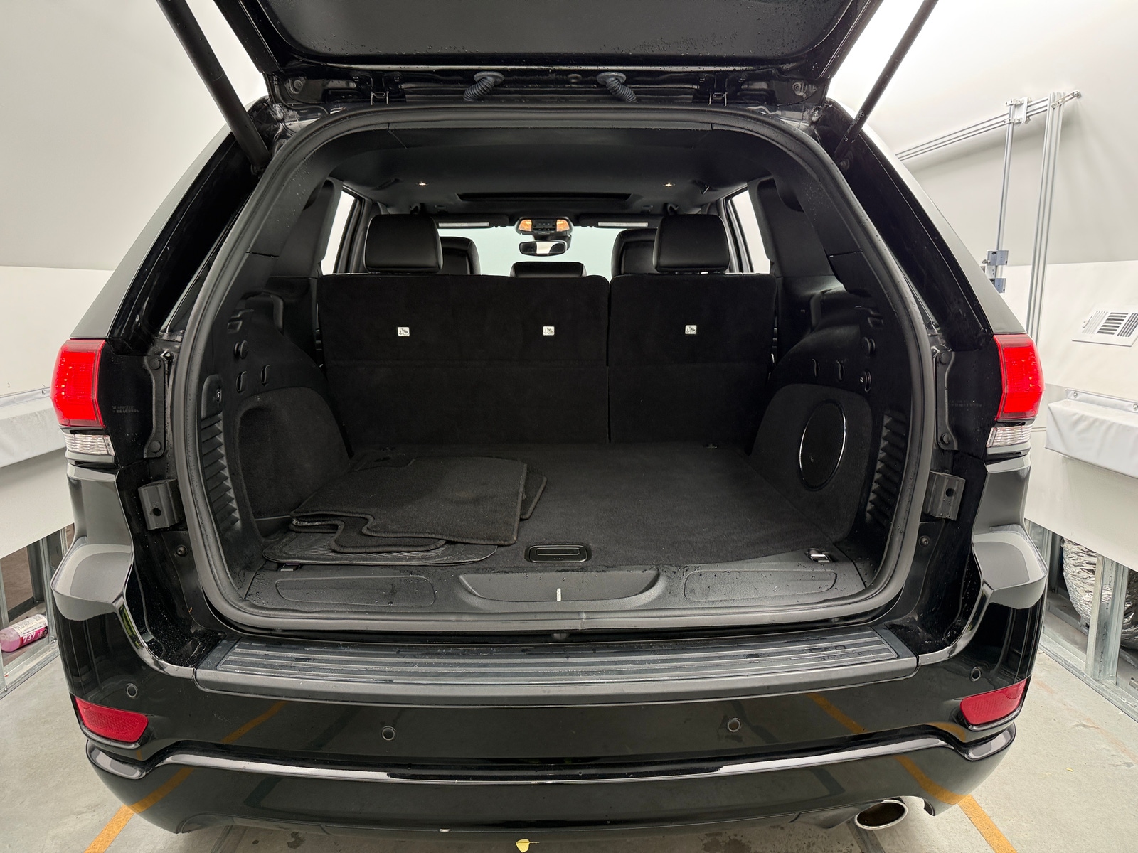 Thumbnail: 2021 Jeep Grand Cherokee - 6