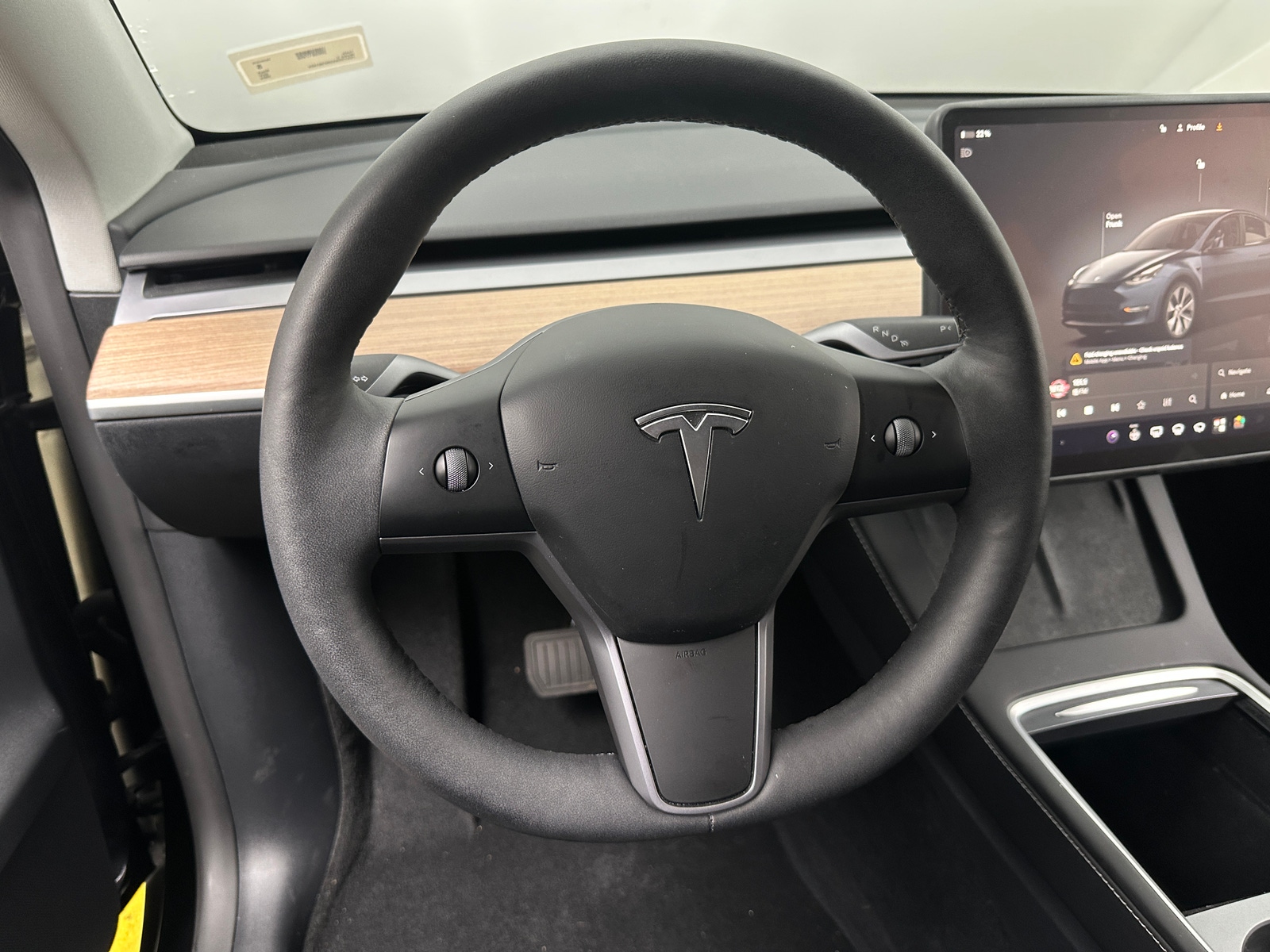 Thumbnail: 2024 Tesla Model Y - 4