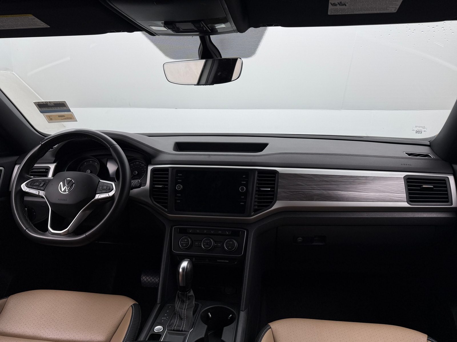 Thumbnail: 2021 Volkswagen Atlas - 2