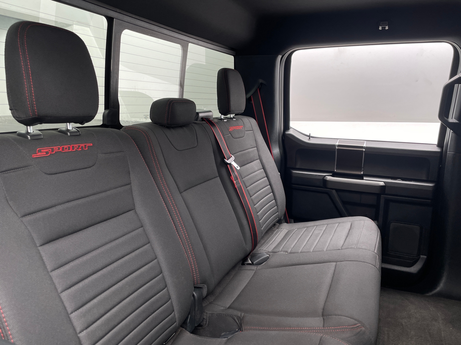 Thumbnail: 2020 Ford Econoline - 6