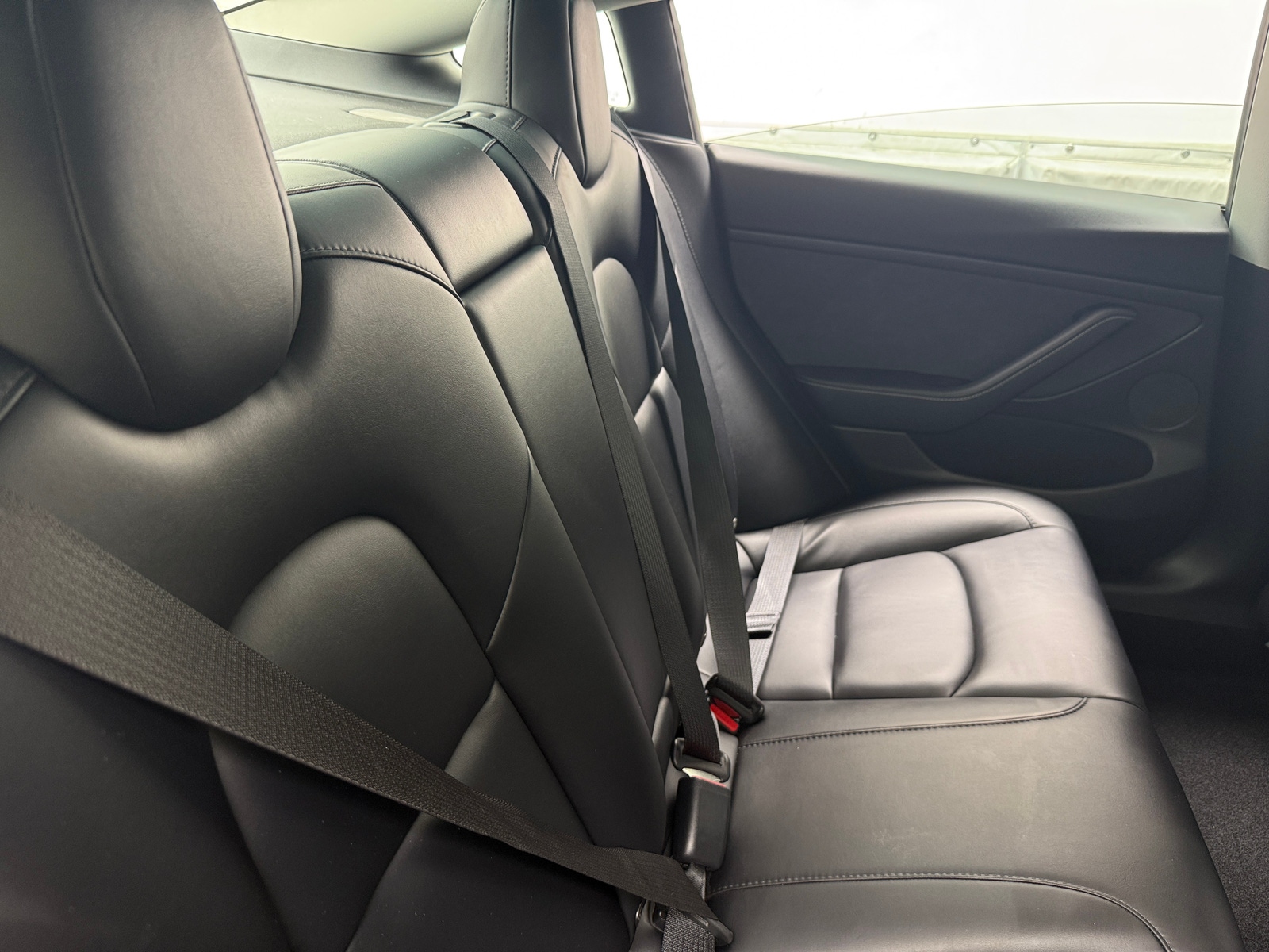 Thumbnail: 2022 Tesla Model 3 - 5