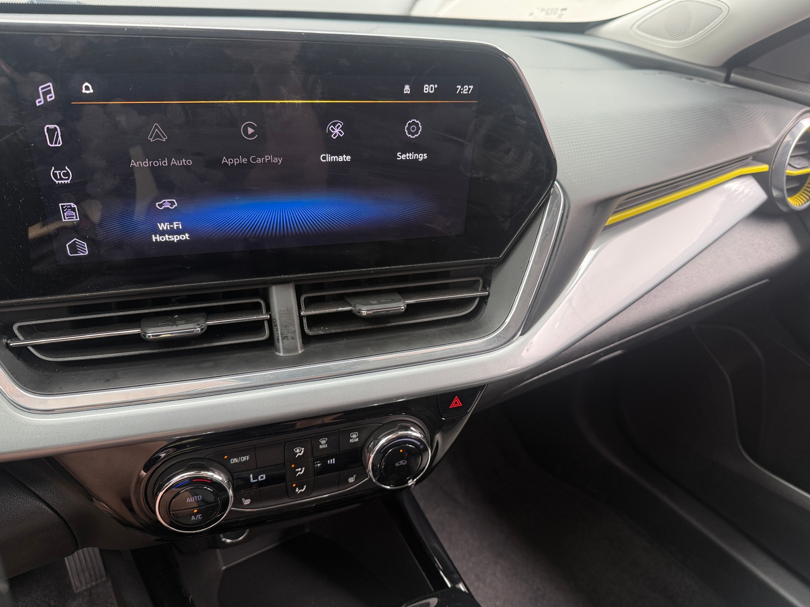 Thumbnail: 2024 Chevrolet Trax - 4