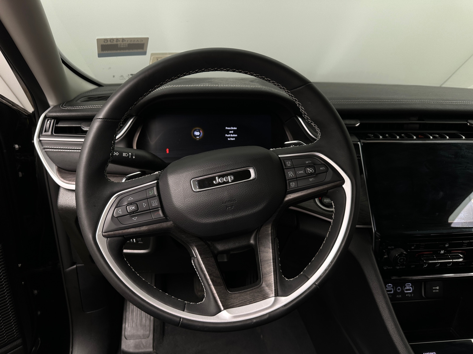 Thumbnail: 2023 Jeep Grand Cherokee - 4