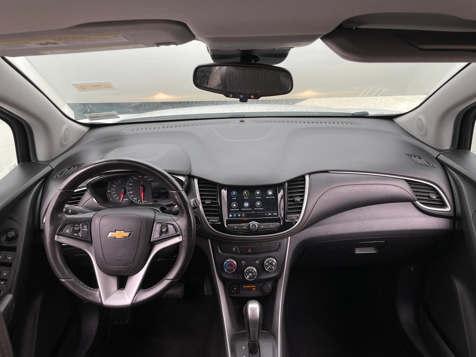 Thumbnail: 2018 Chevrolet Trax - 3
