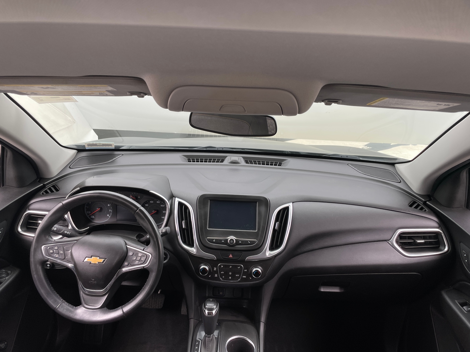 Thumbnail: 2018 Chevrolet Equinox - 3