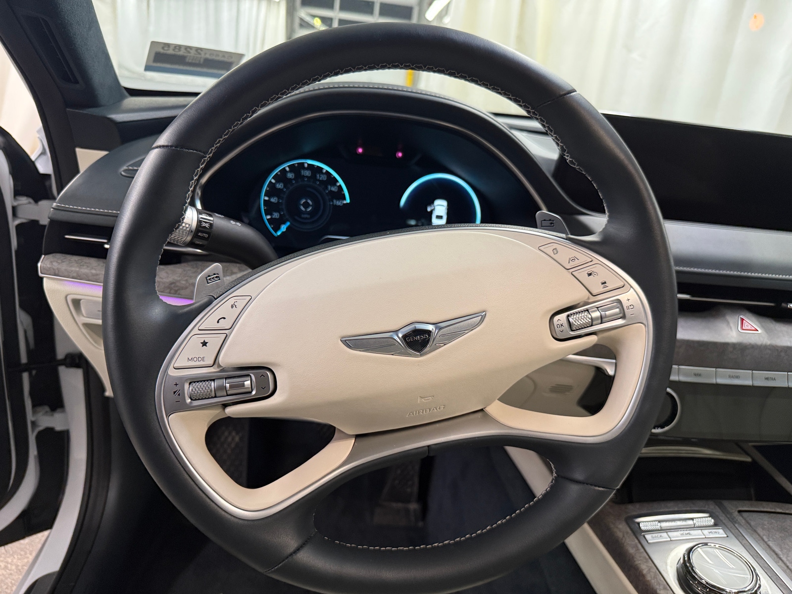 Thumbnail: 2023 Genesis G80 - 4