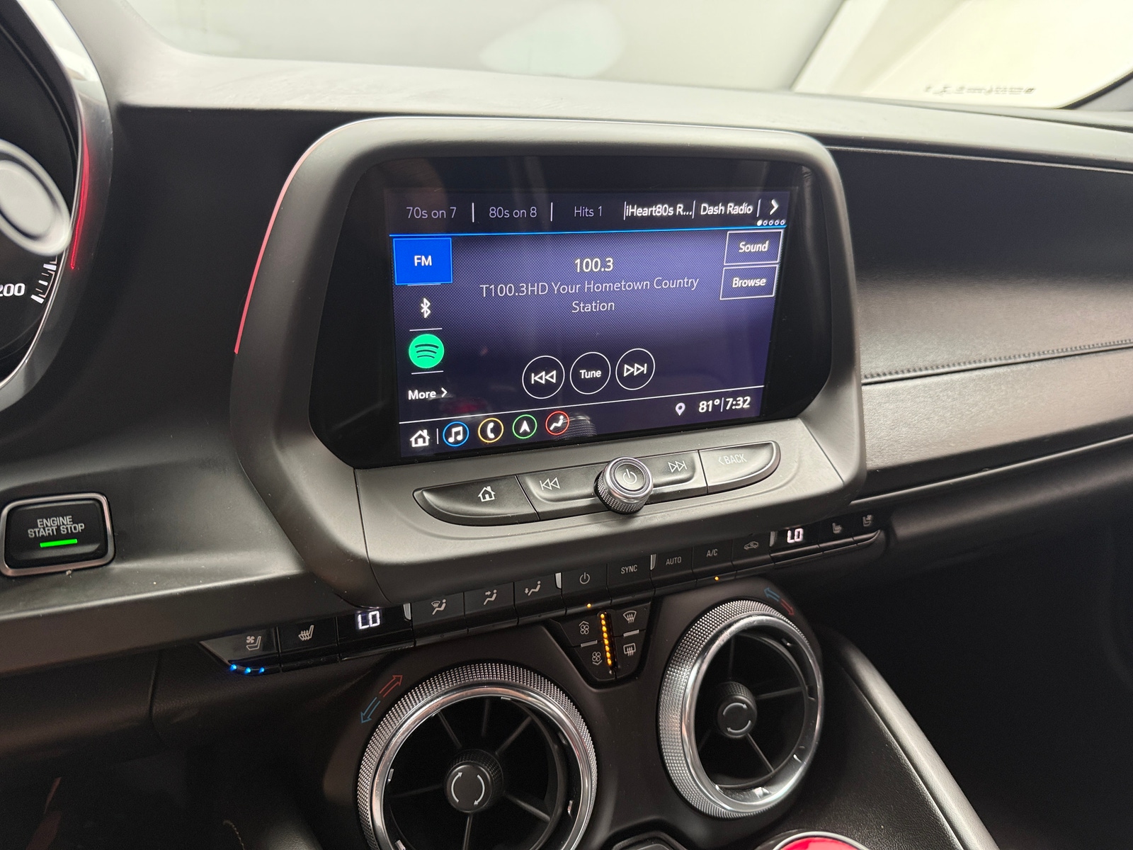 Thumbnail: 2019 Chevrolet Camaro - 2