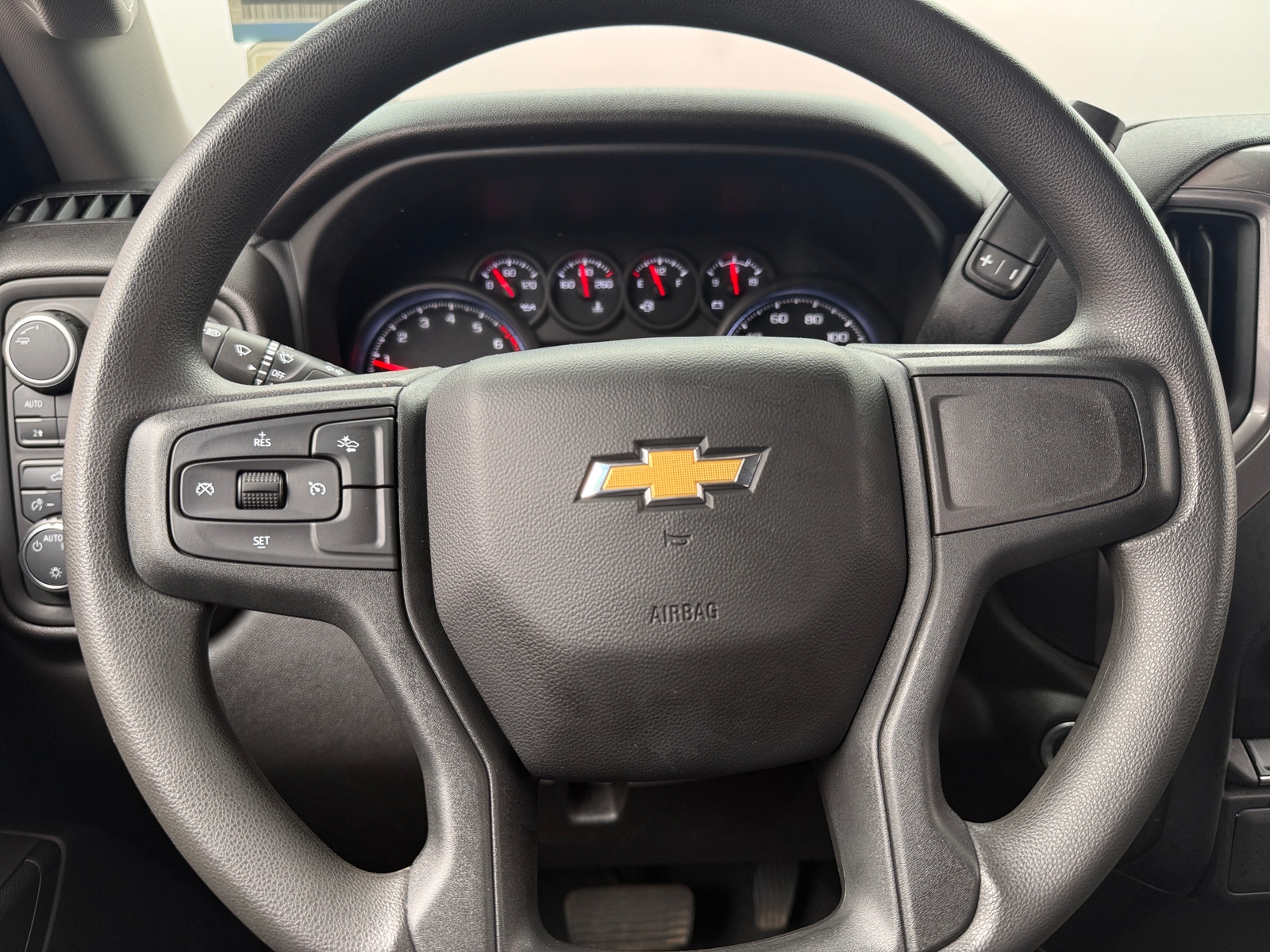 Thumbnail: 2022 Chevrolet Silverado 1500 - 5