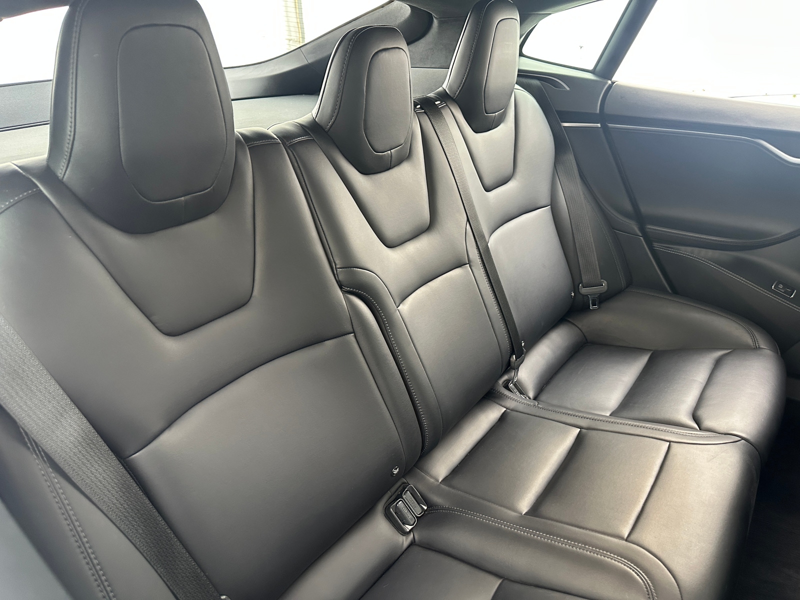 Thumbnail: 2018 Tesla Model S - 5