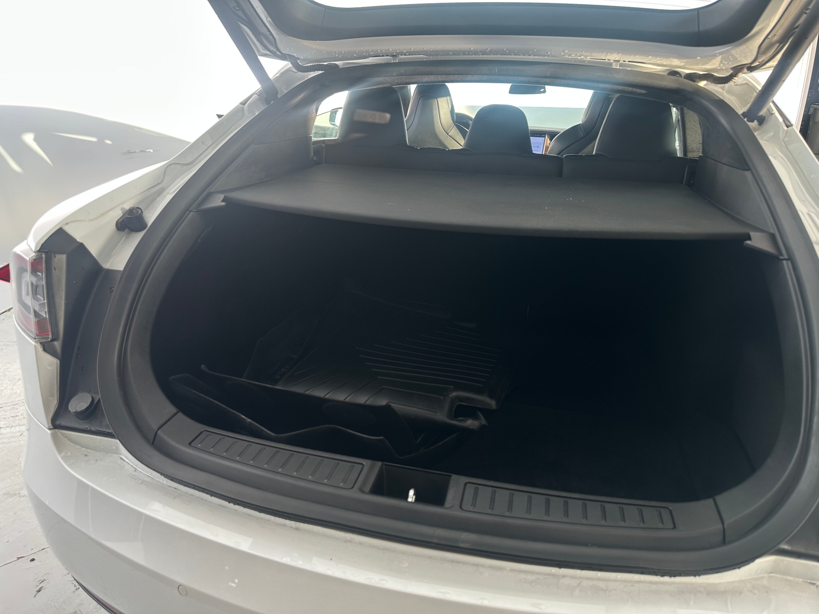 Thumbnail: 2018 Tesla Model S - 6