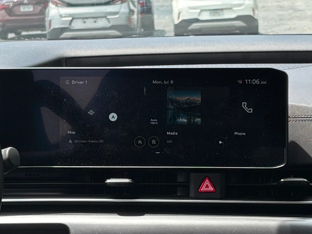 Thumbnail: 2026 Kia Carnival - 3